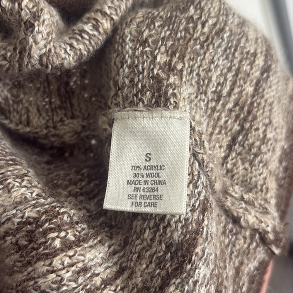 Dress Barn Cardigan - Picture 3 of 4